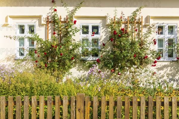 Schlossvorwerk Muskau in Muskauer Park, UNESCO World Heritage Site, Bad Muskau, Upper Lusatia, Saxony, Germany
