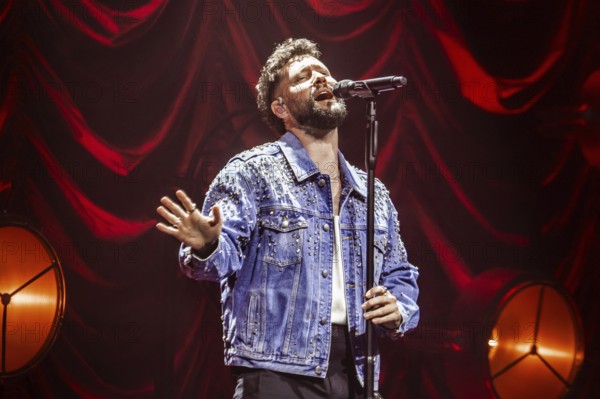 Calum Scott live on The Avenoir Tour at Berlin's Tempodrom on 04.11.2025