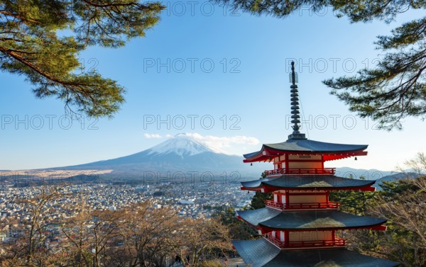Five-story pagoda of a Shinto Shrine, Chureito Pagoda, with views of Fujiyoshida City and Mount Fuji Volcano, Arakura Fuji Sengen Shrine, Arakurayama Sengen Park, Yamanashi Prefecture, Japan