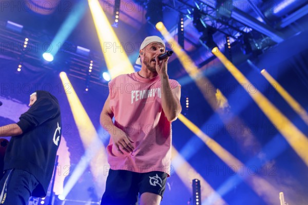 Mal Élevé (Pablo Charlemoine), singer of Irie Révoltés live on Irieunion - Le Re-Tour pour une année! Tour in Berlin's Columbiahalle on 31.10.2025