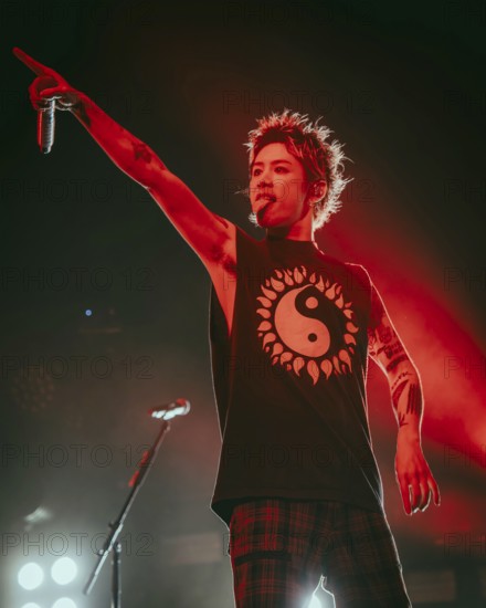 Singer Takahiro Moriuchi from One Ok Rock live on Detox European Tour 2025 in Berlin's Max-Schmeling-Halle on 24.10.2025