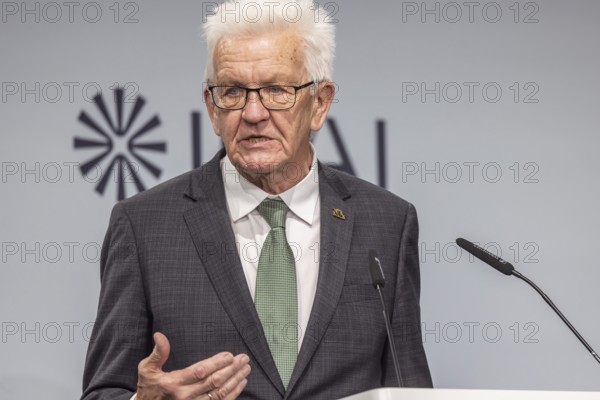Winfried Kretschmann (Greens), Minister-President of Baden-Württemberg. portrait at the lectern with free text space. ground-breaking ceremony ceremony for the Innovation Park for Artificial Intelligence (IPAI), Heilbronn, Baden-Württemberg, Germany