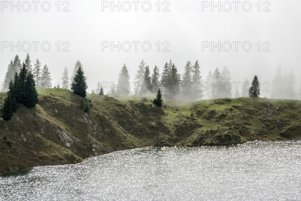 Seealpsee, Allgäu Alps, Nebelhorn, Oberstdorf, Oberallgäu, Allgäu, Bavaria, Germany