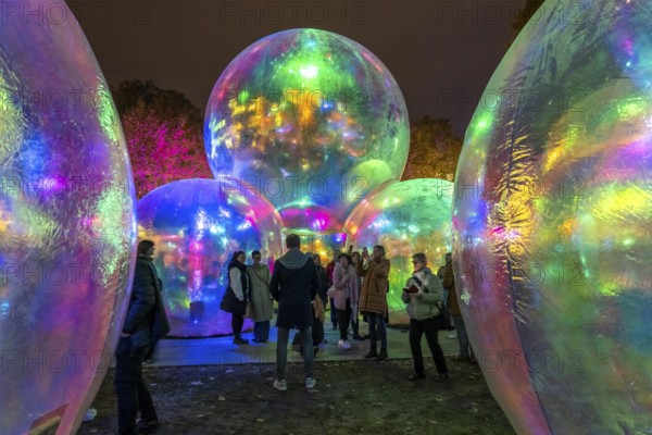 The 10th Essen Light Festival, in the city centre, second largest light art festival in Germany, light art on the Burgplatz, Evanescent light installation, by the Australian artist duo Atelier Sisu, large bubble-like spheres, with light and sound, Essen, North Rhine-Westphalia, Germany