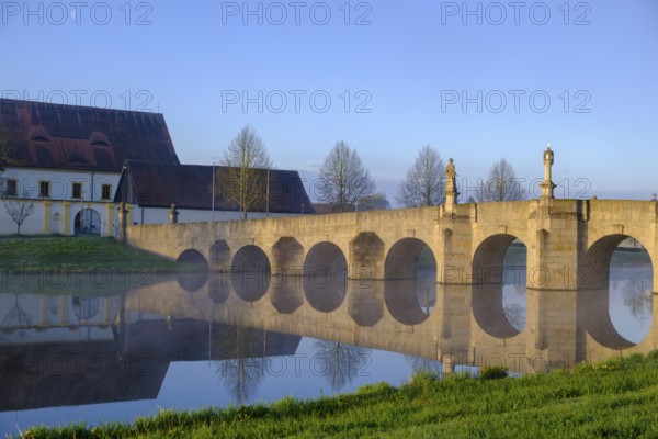 Morning atmosphere, fog at Fischhof, with historic Fischhof bridge, Tirschenreuth, Upper Palatinate, Bavaria, Germany