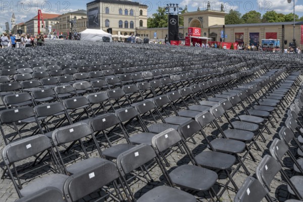 Seating in front of the start of Klassik auf dem Odeonsplatz, Munich, Bavaria, Germany