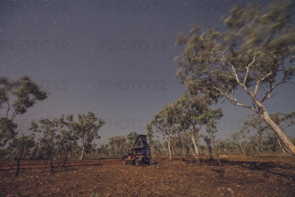 Australia Outback Landrover Camper Starry sky, Australia