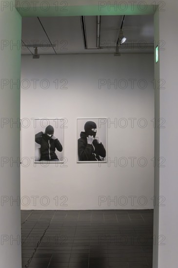 Interior design with paintings and exhibits in the Hamburger Kunsthalle, art museum am Glockengießerwall, Hamburg, Germany