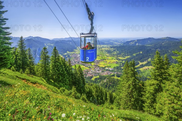 Laberberg cable car with view of the village, Oberammergau, Ammertal, Ammergebirge, Upper Bavaria, Bavaria, Germany