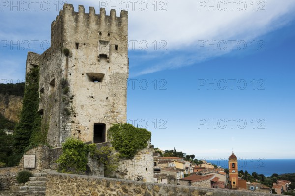 Picturesque mountain village overlooking the sea, Roquebrune, Roquebrune-Cap-Martin, near Monaco, Cote d'Azur, Alpes-Maritimes, Provence-Alpes-Cote-d'Azur, South of France, France