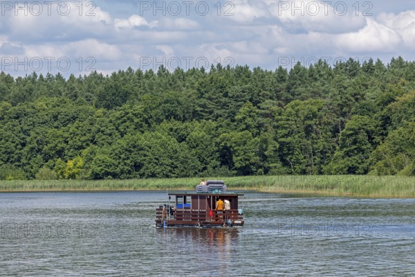 Houseboat, Zotzensee, Mecklenburg Lake District, Mecklenburg-Western Pomerania, Germany