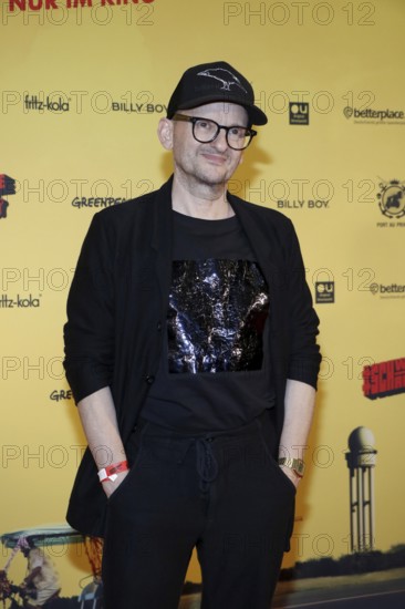 Milan Peschel at the #SchwarzeSchafe premiere at the cinema in the Kulturbrauerei on 15.7.2025 Berlin