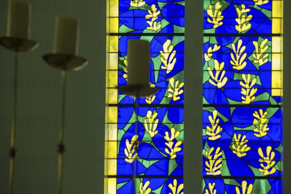 Interior view of the chapel, Chapelle du Rosaire de Vence, Chapelle Matisse, artist Henri Matisse, Vence, Provence Alpes Côte d'Azur, South of France, France