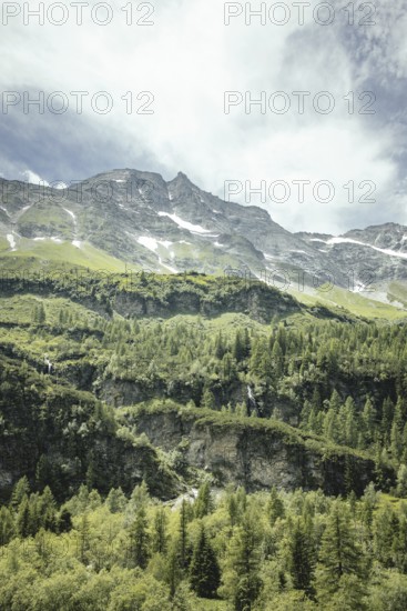 View of the Hoher Sonnblick, Rauris, Pinzgau, Salzburg, Austria