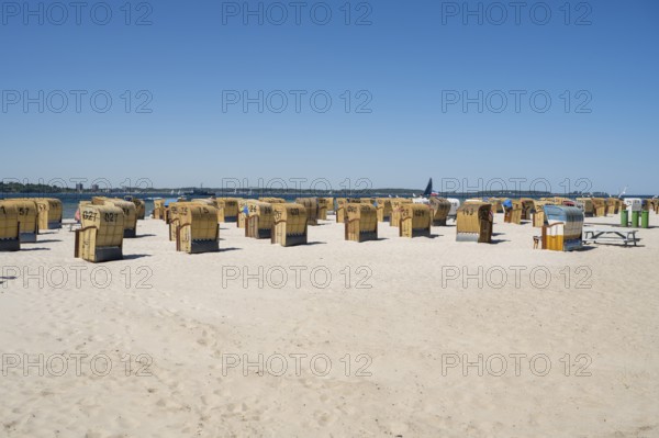 Beach chairs on the sandy beach, Laboe, Baltic seaside resort, fjord, Baltic Sea, North Frisia, Schleswig-Holstein, Germany
