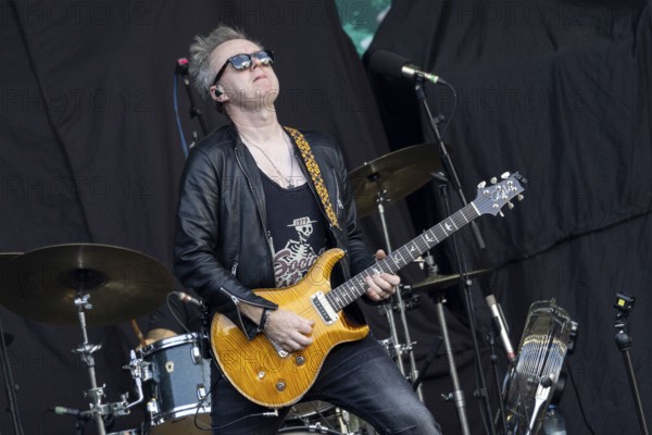 Simon McBride, guitarist, singer, producer, Northern Ireland, open air at the Citadel Music Festival, 13.07.2025, Zitadelle Spandau, Berlin, Germany < english> Simon McBride, guitarist, singer, producer, Northern Ireland, open air at the Citadel Music Festival, July 13th, 2025, Spandau Citadel, Berlin, Germany