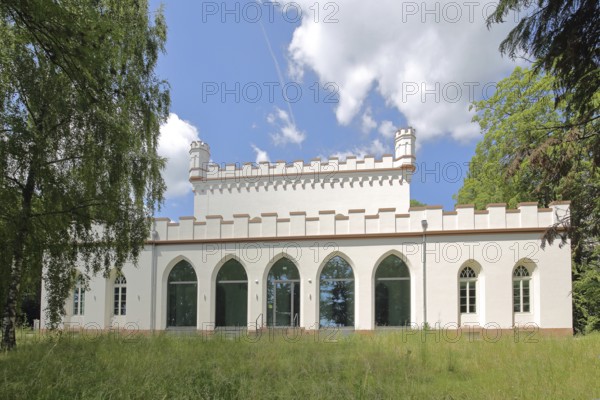 Gothic house with battlements and corner turrets, neo-Gothic, white, museum, Dornholzhausen, Bad Homburg, Taunus, Hesse, Germany