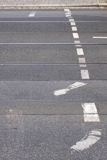 Road markings, renovation requirements, Germany