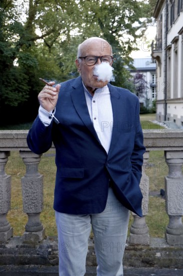 Volker Schlöndorff at the Cocktail Prolongé for the Semi-Final Round of Judging of the International Emmy® Awards 2025 in Berlin at the Schlosshotel Berlin on 07.07.2025