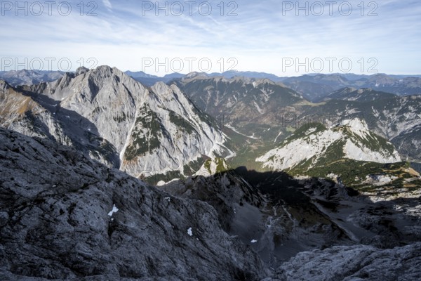 Mountain panorama from the summit of the Gamsjoch, view of Laliderer Tal and Rißtal with summit Laliderer Falk, Rißtal in the Eng, Karwendel, Tyrol, Austria