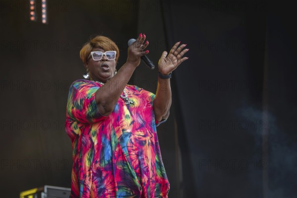 Dorrey Lyles, singer of the Weather Girls at the Berliner Rundfunk 91.4 Open Air in the Berlin Parkbühne Wuhlheide on 05.07.2025