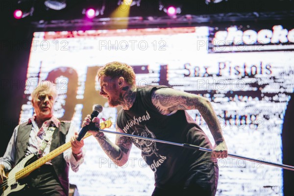 Glen Matlock (bassist) and Frank Carter (singer) from the Sex Pistols ft. Frank Carter live at the Berlin Zitadelle Spandau on 04.07.2025