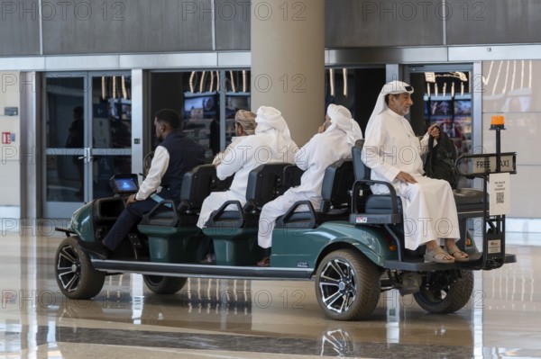 Airport chauffeur service for passengers, Abu Dhabi, United Arab Emirates