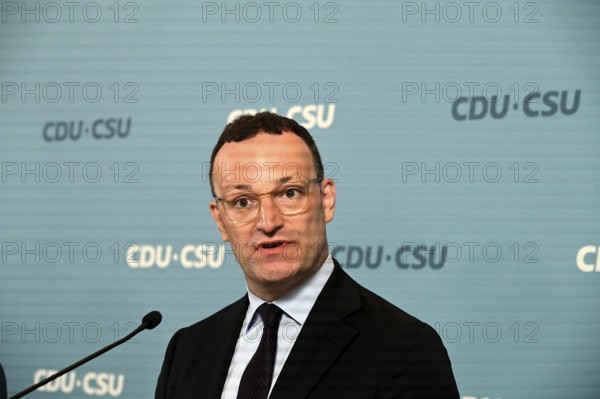 The Chairman of the CDU/CSU parliamentary group, Jens Spahn (CDU), and his deputy Alexander Hoffmann (CSU) at the weekly press statement in front of the parliamentary group meeting room in the Reichstag. This time it was about the expert opinion on the purchase of masks, among other things