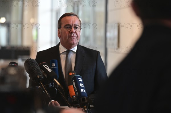 Defence Minister Boris Pistorius (SPD) informs media representatives about the increase in the defence budget at a press conference in the Reichstag