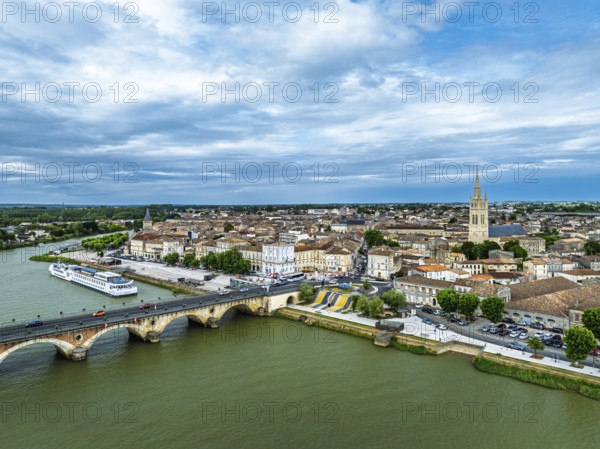 Libourne from a drone, Gironde, Nouvelle-Aquitaine, Saint-Emilion and Pomerol, Southwestern France