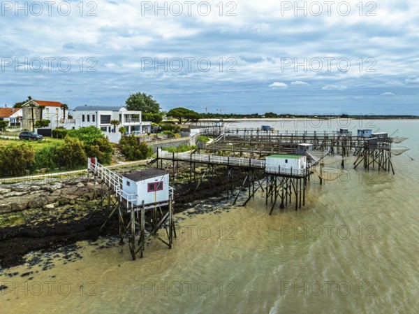 Fishing huts over Randonnee entre Histoire et Nature from a drone, Fouras, Fouras-les-Bains, Charente-Maritime, Nouvelle-Aquitaine, France
