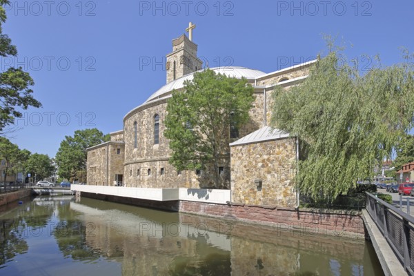 Modern Herz-Jesu-Kirche built in 1929 on Metzlergraben, Bach, Pforzheim, Northern Black Forest, Black Forest, Baden-Württemberg, Germany