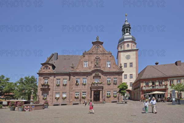 Baroque town hall built in 1738 and town hall tower, town gate, pedestrian, market square, Ettlingen, Black Forest, Northern Black Forest, Baden-Württemberg, Germany