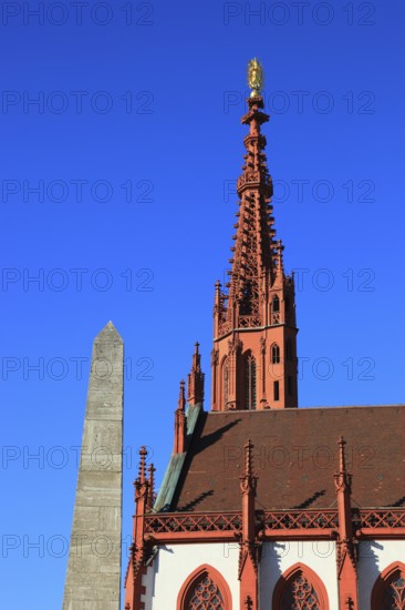Obelisk, market fountain in the shape of an obelisk, Marienkapelle on the Würzburg market square, Würzburg, Lower Franconia, Bavaria, Germany