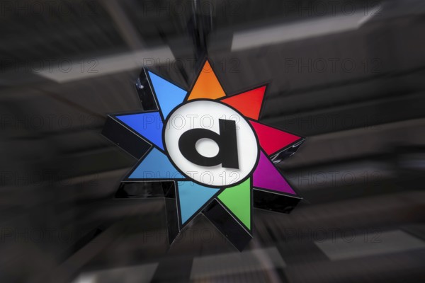 Wiping picture drugstore star