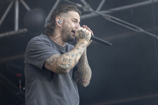 M. Shadows, (Matthew Charles Sanders), singer, frontman, Avenged Sevenfold, progressive metal band, USA, live open air at the Citadel Music Festival, 21.06.2025, Zitadelle Spandau, Berlin, Germany < english> Avenged Sevenfold, progressive metal band, USA, live open air at the Citadel Music Festival, June 21, 2025, Spandau Citadel, Berlin, Germany