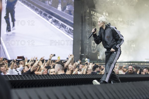 Emily Armstrong, lead singer of Linkin Park live on From Zero World Tour 2025 at the Olympiastadion Berlin on 18 June 2025