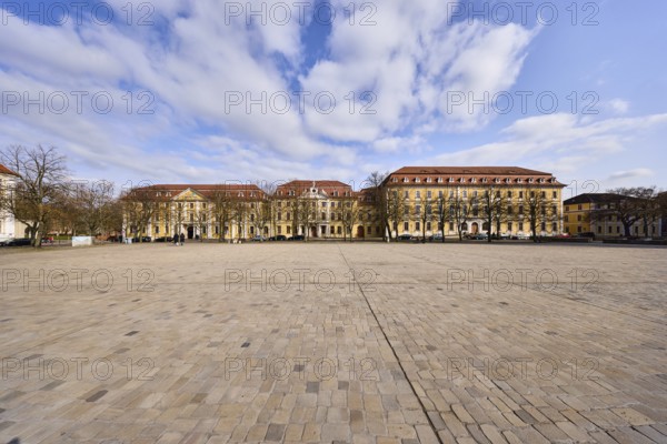 Ministry of Justice, hotel, Motel One, Knautsches Palais, Royal Prussian City Palace, historic houses, baroque architectural style, bare wintry trees, blue sky, cumulus clouds, cathedral square, Magdeburg, state capital, independent city, Saxony-Anhalt, Germany