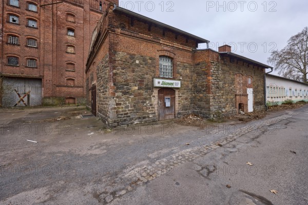 Old Diamant Brewery, brick building, historic brewery, ruin of a factory, diffuse light, cloudy, Lübecker Straße, Magdeburg, state capital, independent city, Saxony-Anhalt, Germany