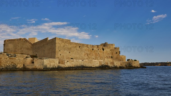 Castello Maniace, Maniace sea fortress, massive stone fortress on the water, characterised by robust historical architecture, boat trip around the island of Ortigia, Isola di Ortigia, Syracuse, Sicily, Italy