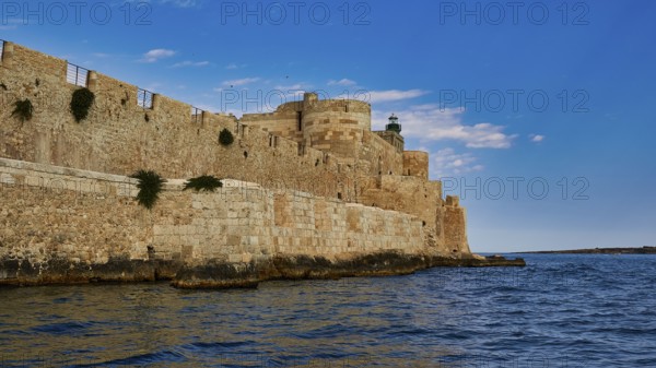 Castello Maniace, sea fortress Maniace, historic fortress on the water, striking under a clear blue sky, boat trip around the island of Ortigia, Isola di Ortigia, Syracuse, Sicily, Italy