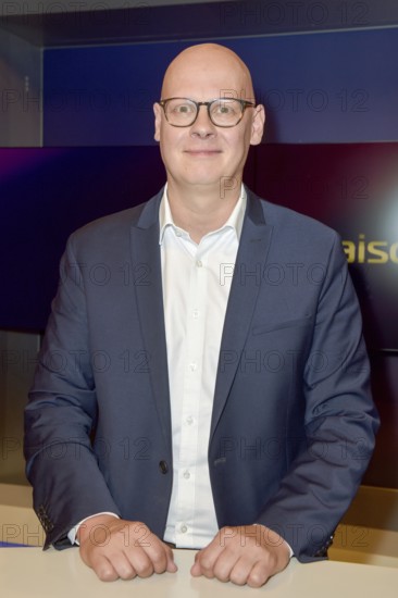 Matthias Deiss (Deputy Head of the ARD Capital Studio), on the ARD talk show maischberger in the Berlin Adlershof studio. Berlin, 17.06.2025