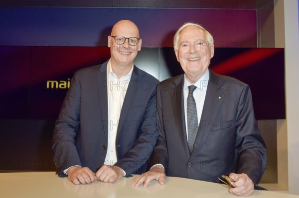 Matthias Deiss (Deputy Head of the ARD Capital Studio), Roland Berger (management and political consultant), on the ARD talk show maischberger in the Berlin Adlershof studio. Berlin, 17.06.2025