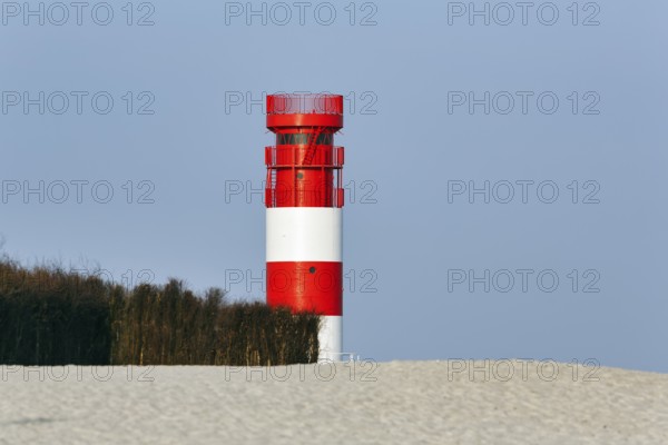 Lighthouse Helgoland dune on the south beach, red and white, Helgoland dune, island Helgoland, North Sea, Schleswig-Holstein, Germany