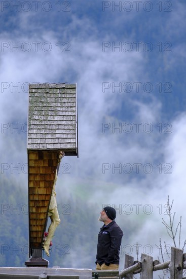 Crossroads in the Matsch Valley, Mals, Vinschgau, South Tyrol, Italy