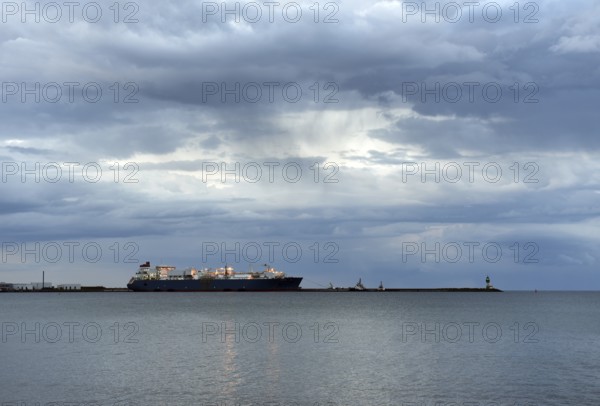 LNG tanker NEPTUNE at Mukran harbour on Rügen, Mecklenburg-Western Pomerania, Germany