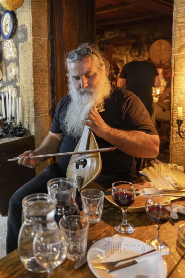 Giannis Tavern, Live Music, Kiparissos, Greece, 23.05.2025 < english> Giannis Tavern, Greece, May 23, 2025