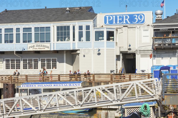 Pier 39, Fishermans Wharf, San Francisco, California, USA