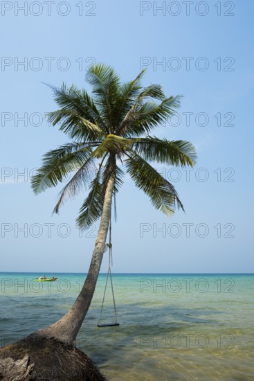 Sandy beach beach with coconut palms, Haad Na Lay Beach, Koh Kood, Koh Kut, Gulf of Thailand, Thailand