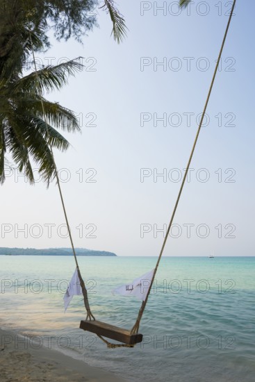 Swing, Khlong Chao Beach, Koh Kood, Koh Kut, Gulf of Thailand, Thailand